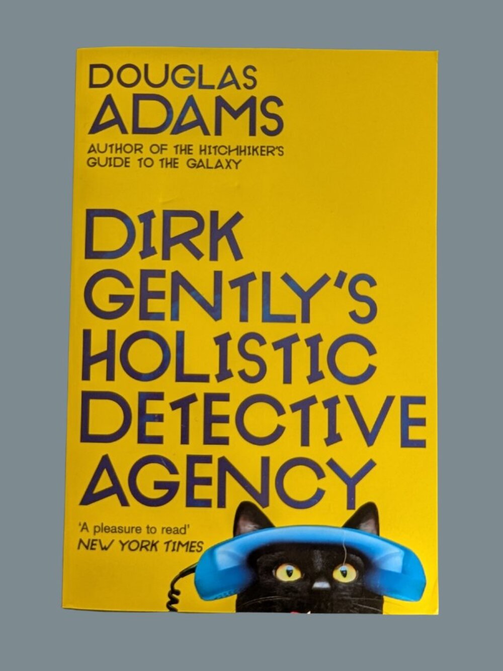 5/$20 Dirk Gently's Holistic Detective Agency Douglas Adams